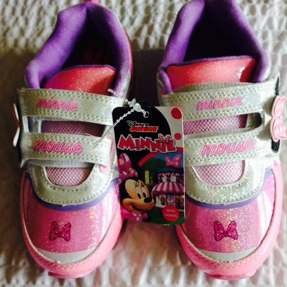 Disney Other - Minnie Mouse Toddler Girls Light Up Sneaker